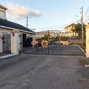 Apartment Vacay With Tiffany, Kingston